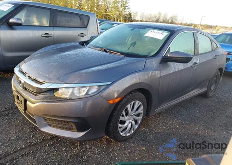 2018 Honda Civic Lx z USA, uszkodzony, nr VIN 19XFC2F58JE027150